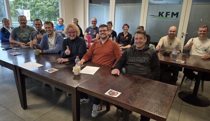 Drachenboot Steuerleute Ausbildung in Mainz